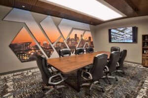Why Renting a Conference Room Is Better Than Hosting Meetings in Your Office